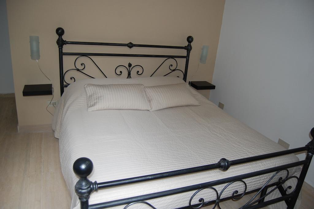Arena Alfieri Bed & Breakfast Livorno Cameră foto
